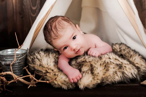 Schattig jongetje — Stockfoto