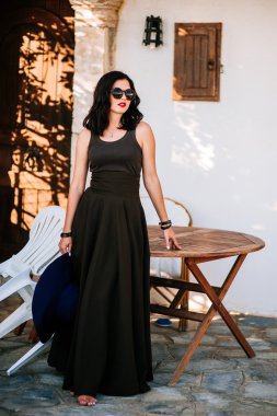 güzel esmer kız