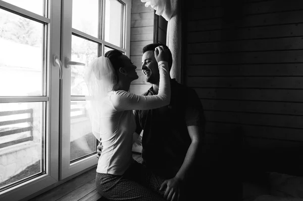 Beautiful wedding couple — Stock Photo, Image