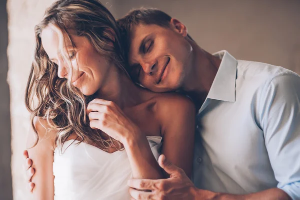 Portrait of beautiful gentle loving couple — Stock Photo, Image