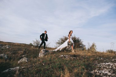 Genç yeni evli çift 