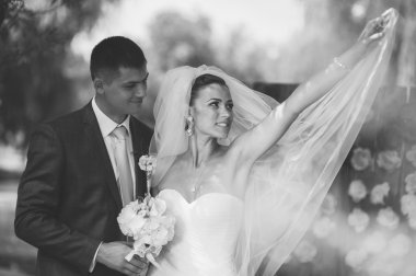   zarif yeni evli çift