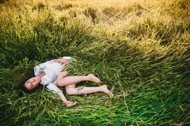 güzel kız buğday yalan