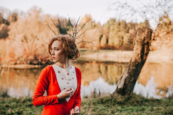 Girl in a mysterious forest — Stock Photo, Image