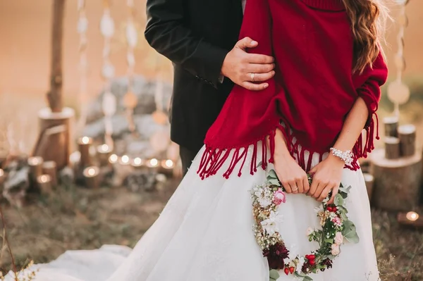 Pareja de boda en la noche. —  Fotos de Stock