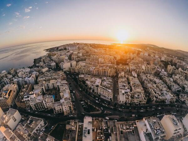 Вечерний вид Мальты с воздуха
