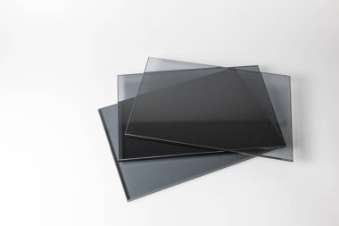 Sayfa boyutuna kesme temperli açık float cam paneller üretim fabrikası