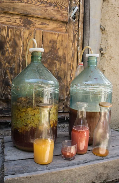 Producción de vino afrutado nacional — Foto de Stock