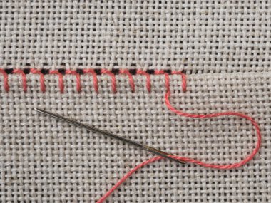 Tuval üzerinde nakış dikiş