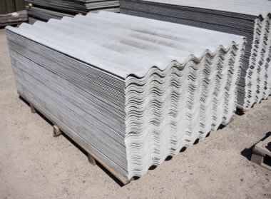 Asbest kayrak sayfaları çatı kaplama