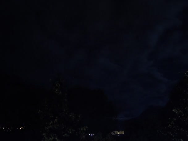 Taymlaps noci v Teberda — Stock video