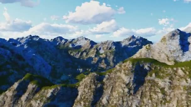 Vlucht over de bergen pieken, zonsondergang, vlucht boven bos een bergen — Stockvideo