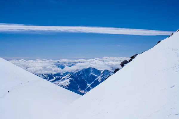 karla kaplı dağ manzaralı panoramik fotoğraf