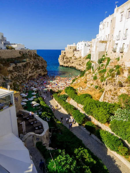 Widok Plażę Polignano Mare Apulia Włochy — Zdjęcie stockowe