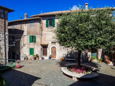 İtalya 'nın orta kesimindeki Viterbo ilindeki Capranica kasabasının manzarası