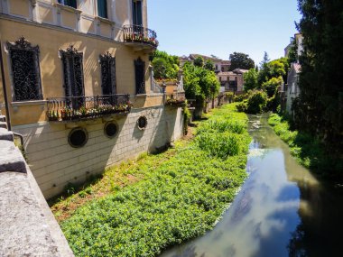 İtalya, Padua 'daki Piovego Kanalı' nın görüntüsü