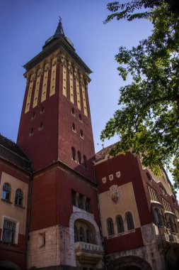 Sırbistan 'ın Subotica kentindeki belediye binasının manzarası