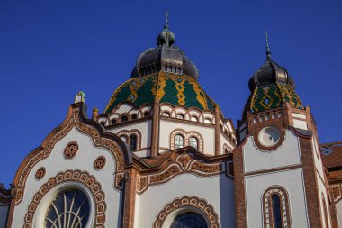 Subotica Sinagogu manzarası. Sırbistan 'ın Subotica kentinde