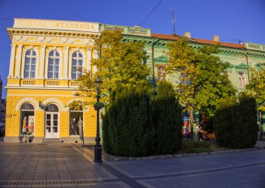 Sombor, Sırbistan - 12 Ağustos 2025: Ana Cadde manzarası (Glavnjak).