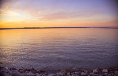 Macaristan, Balaton Gölü 'nde Siofok' ta inanılmaz bir gün batımı