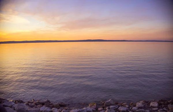 Macaristan, Balaton Gölü 'nde Siofok' ta inanılmaz bir gün batımı