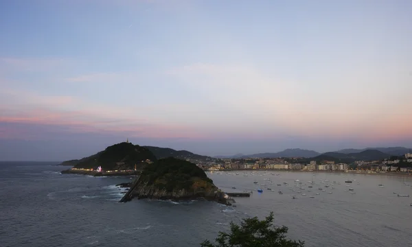 Sunrise on the beach Ondarreta, Donostia City — Stock Photo, Image