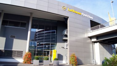 Lufthansa birinci sınıf Terminal Frankfurt