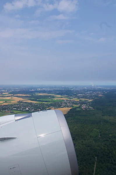 DUSSELDORF - 22 juillet 2016 : Décollage de l'Airbus A350 de Singapore Airlines — Photo