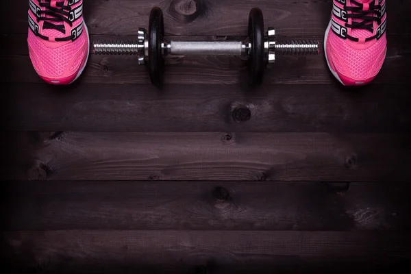 Siyah arka plan üzerine Spor donatımı