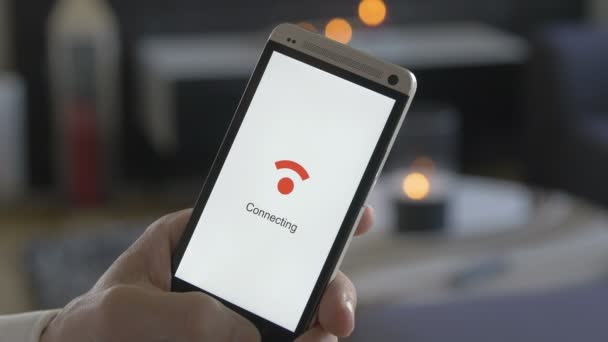 Smartphone conectado a WiFi — Vídeo de stock