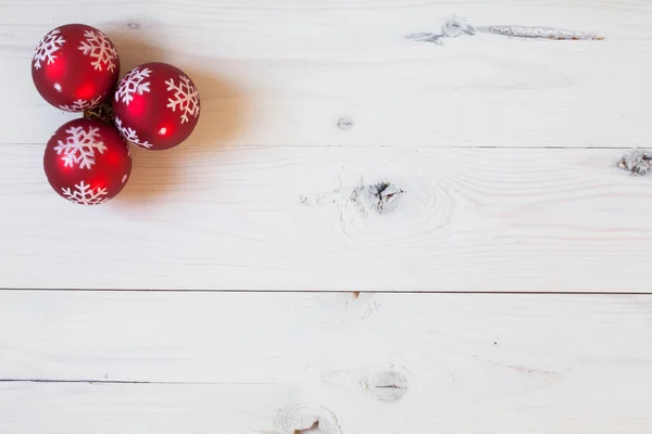 Palle di Natale su sfondo di legno Fotografia Stock