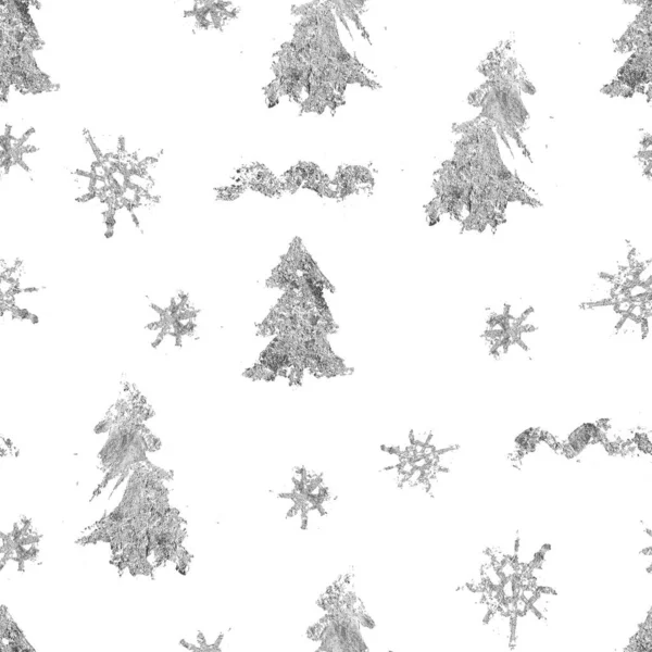 수채 색의 크리스마스 솔기없는 은색의 전나무와 장식용 나무입니다. 손은 흰색 배경에 한정 된 추상적 인 구성을 그렸다. 휴일의 디자인, 직물, 배경에 대한 최소화 된 삽화. — 스톡 사진