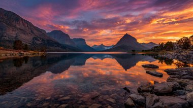 Gölde güzel bir gün batımı