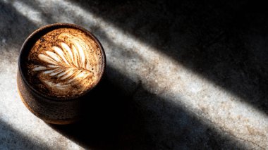 kahve fincan çikolata ve tarçın ile