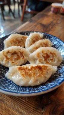 Yakın - lezzetli Asya yemekleri