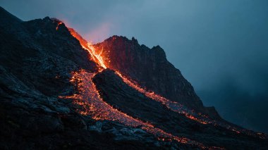 Dağların güzel manzarası