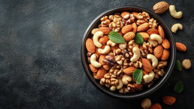 Fındık, badem, kaju, fındık ve kaju karışımı sağlıklı vejetaryen fındığı.