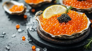 Kasede taze somon balığı havyarı..