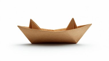 beyaz arkaplanda izole edilmiş karton tekne