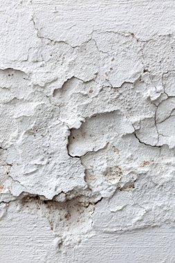 Eski çatlamış beyaz beton arka plan.