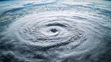 Gözden büyük fırtına bulutlarının yüksek çözünürlüklü görüntüsü.