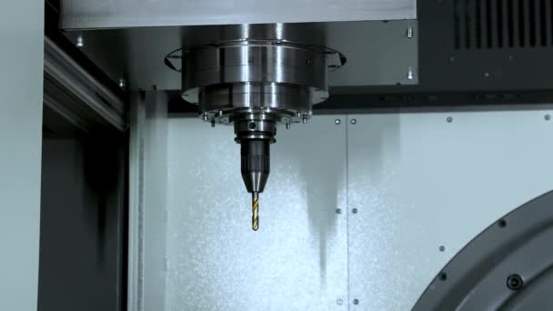 Cnc Metallbearbetning Automatiserad Metallbearbetningsmaskin — Stockvideo