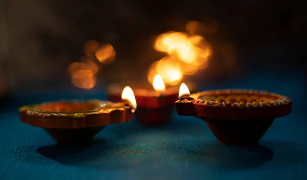 Happy Diwali Kleurrijke Klei Diya Lampen Aangestoken Tijdens Diwali Viering — Stockfoto