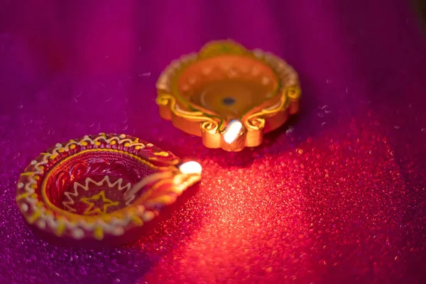 Happy Diwali Barevné Hliněné Diya Lampy Rozsvícené Během Diwali Oslav — Stock fotografie