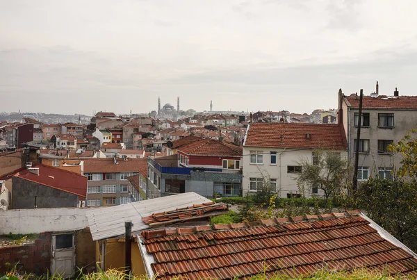 Istambul vista de rua . Fotos De Bancos De Imagens