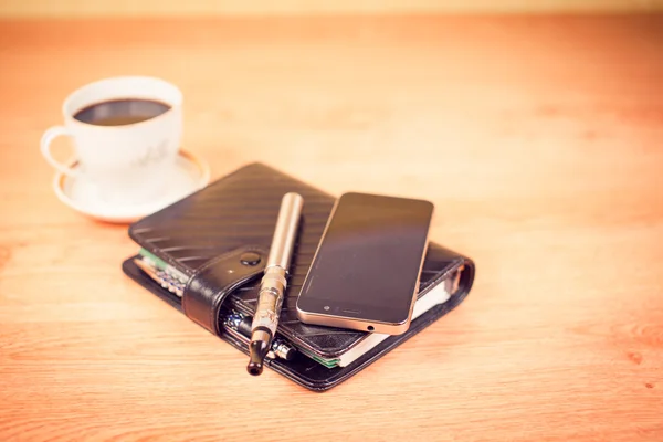 Coffee break.e-cigarette — Stock Photo, Image
