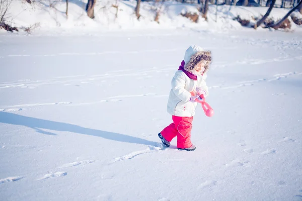 Winter - lovely girl has a fun in snow — Stock Photo, Image