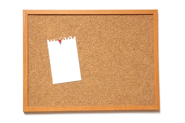 Corkboard papierem umieszczona na białym tle — Zdjęcie stockowe