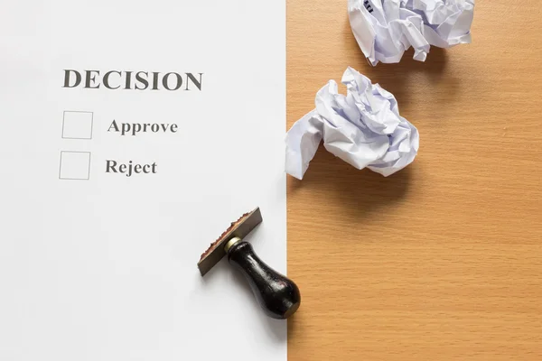 Document with decision, approve, reject wording, and rubber stam — Stock Photo, Image