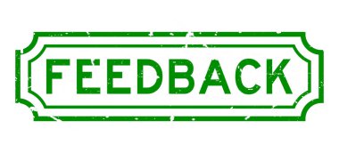 Grunge yeşil geribildirim sözcüğü beyaz arka planda lastik iş mühürü